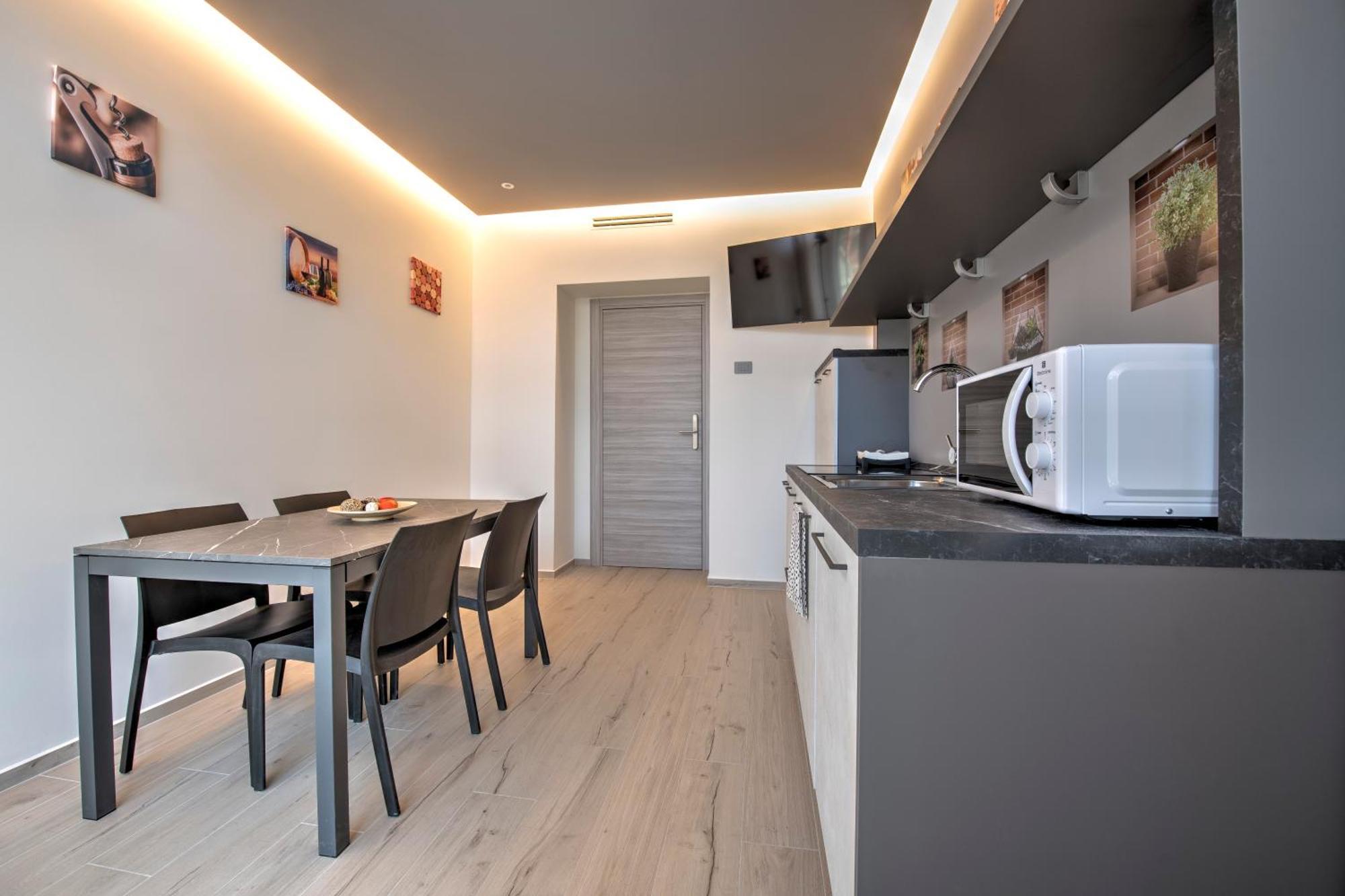 243B - Appartamento Mignon - Sara Home Chiavari, 200Metri Dal Mare Екстер'єр фото