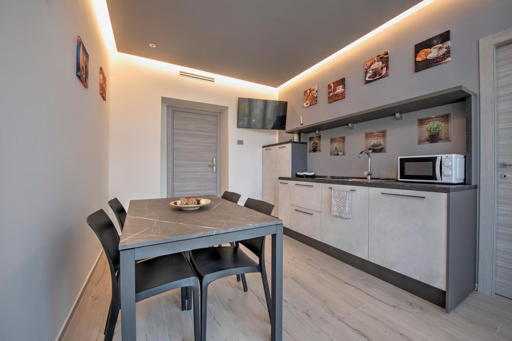 243B - Appartamento Mignon - Sara Home Chiavari, 200Metri Dal Mare Екстер'єр фото